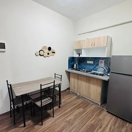 Alekas Garden View * コス・タウン